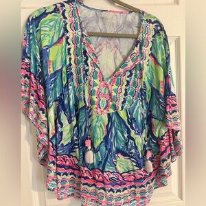 Brand new Lilly top worn once